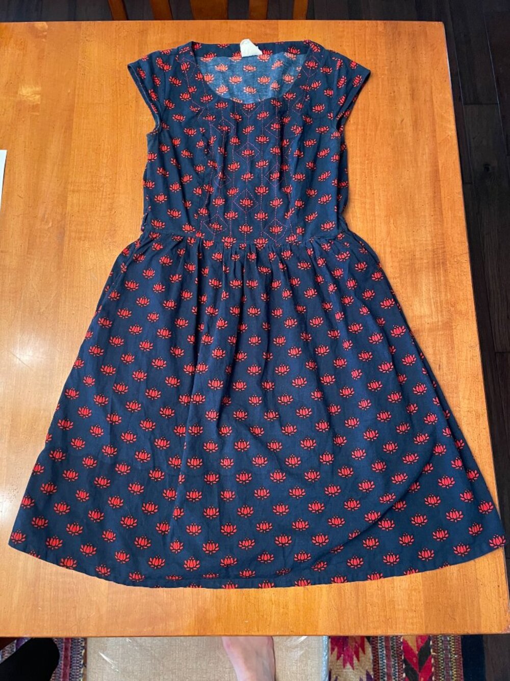 Mata Traders Organic Cotton Dress – Dark Blue with Red Lotus Print – Size Small